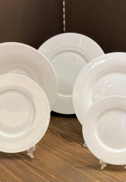 PIATTI piatti linea Bone China G. Cozzi