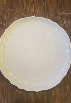 VASSOI SERVIZIO IN PORCELLANA vassoio in porcellana con ricami