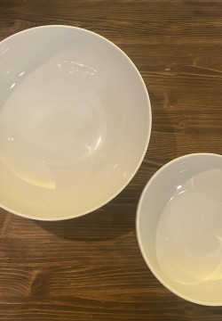 VASSOI SERVIZIO IN PORCELLANA insalatiere in porcellana