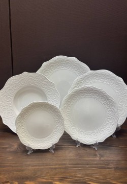 PIATTI piatti linea Magnolia